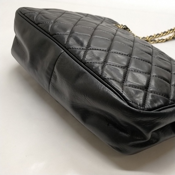 Chanel Black Lamb Skin Tote - Picture 5 of 10